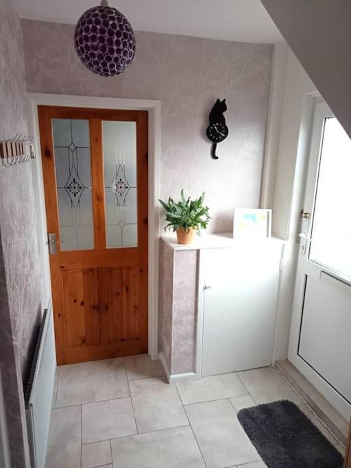 House With Free Parking And Large Garden Villa Wyke Regis Dış mekan fotoğraf